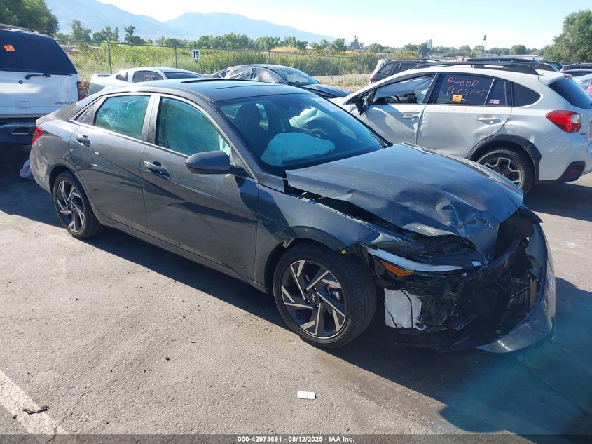 2025 Hyundai Elantra VIN KMHLS4DG7SU930927 IAAI salvage auction — Front End, Salvage (Utah), sold $4,100 on 2026-07-09 (photo 1)