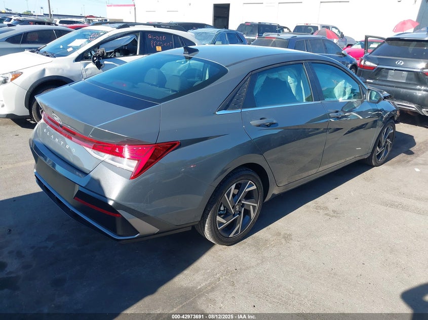 2025 Hyundai Elantra VIN KMHLS4DG7SU930927 IAAI salvage auction — Front End, Salvage (Utah), sold $4,100 on 2026-07-09 (photo 4)