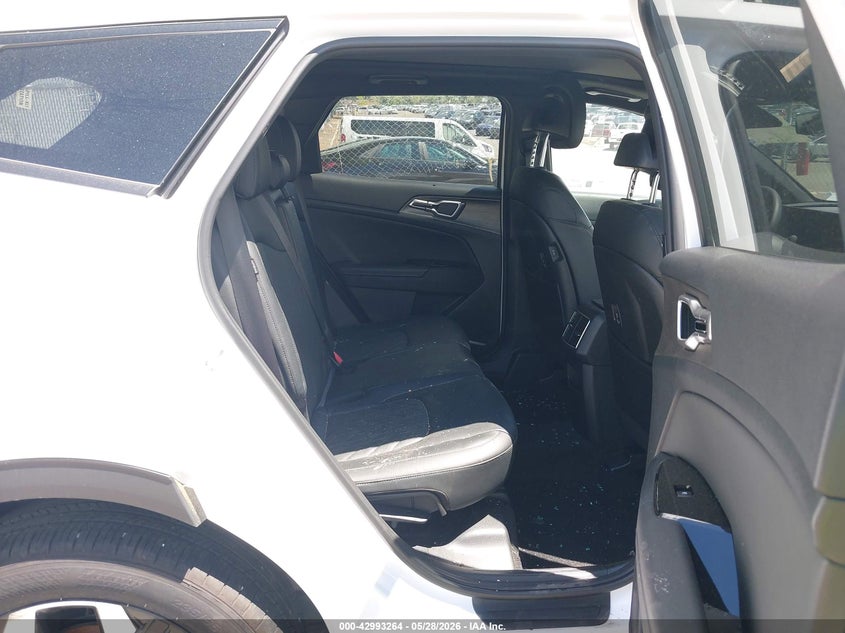 2024 Kia Sportage VIN 5XYK6CDF4RG157304 IAAI salvage auction — FRONT END, Salvage Title, sold $7,200 on 2026-07-14 (photo 8)