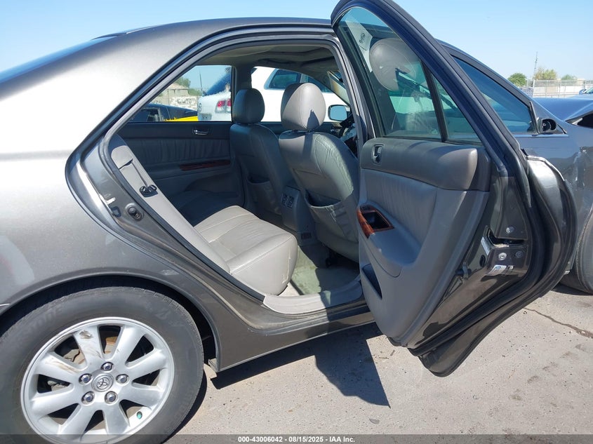 2004 Toyota Camry VIN JTDBE30K440261604 IAAI salvage auction — FRONT END, Salvage (Arizona), sold $275 on 2026-07-07 (photo 8)
