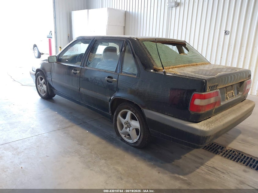 1997 Volvo 850 VIN YV1LS572XV1358200 IAAI salvage auction — REAR END, Bill Of Sale (Colorado), sold $175 on 2026-07-08 (photo 3)