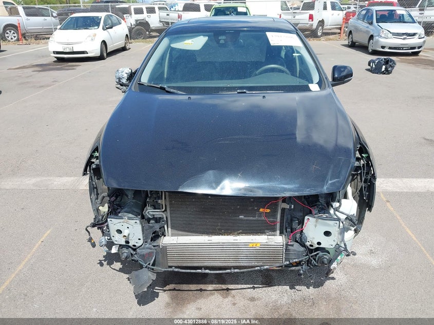 2012 Volvo S60 VIN YV1622FS5C2106259 IAAI salvage auction — UNKNOWN, Salvage (Hawaii), sold $25 on 2026-08-25 (photo 6)