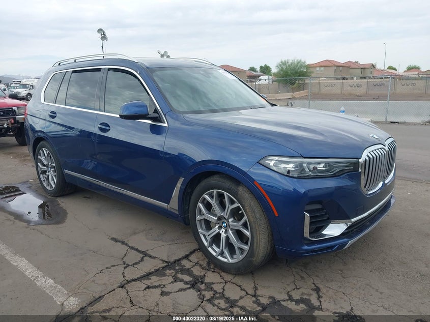 2020 BMW X7 VIN 5UXCW2C08L9C87172 — IAAI salvage auction photo