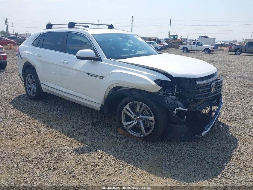 2024 Volkswagen Atlas cross sport VIN 1V2AE2CA5RC227930 — IAAI salvage auction photo