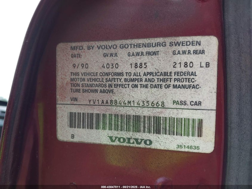 1991 Volvo 240 series VIN YV1AA8844M1435668 IAAI salvage auction — SIDE, Salvage - Greater Than 75% (Maryland), sold $575 on 2026-08-01 (photo 9)