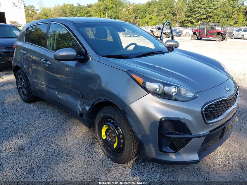 2020 Kia Sportage VIN KNDPM3AC2L7827491 IAAI salvage auction — SIDE, Salvage Title, sold $3,600 on 2026-07-09 (photo 6)