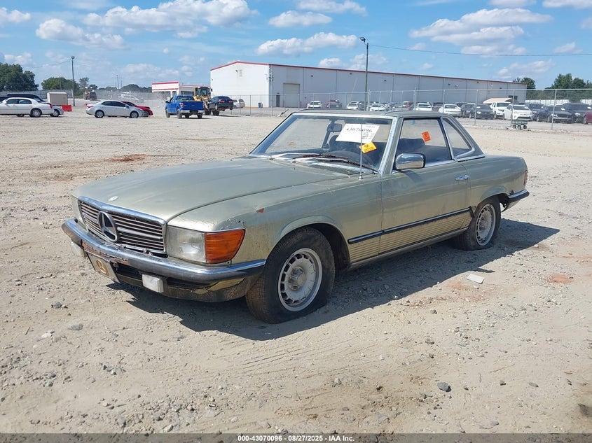 1980 Mercedes-benz 280 VIN WDB10704212008417 IAAI salvage auction — FRONT END, Salvage (Georgia), sold $1,150 on 2026-07-23 (photo 2)