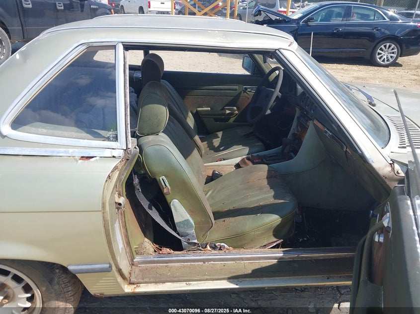 1980 Mercedes-benz 280 VIN WDB10704212008417 IAAI salvage auction — FRONT END, Salvage (Georgia), sold $1,150 on 2026-07-23 (photo 5)