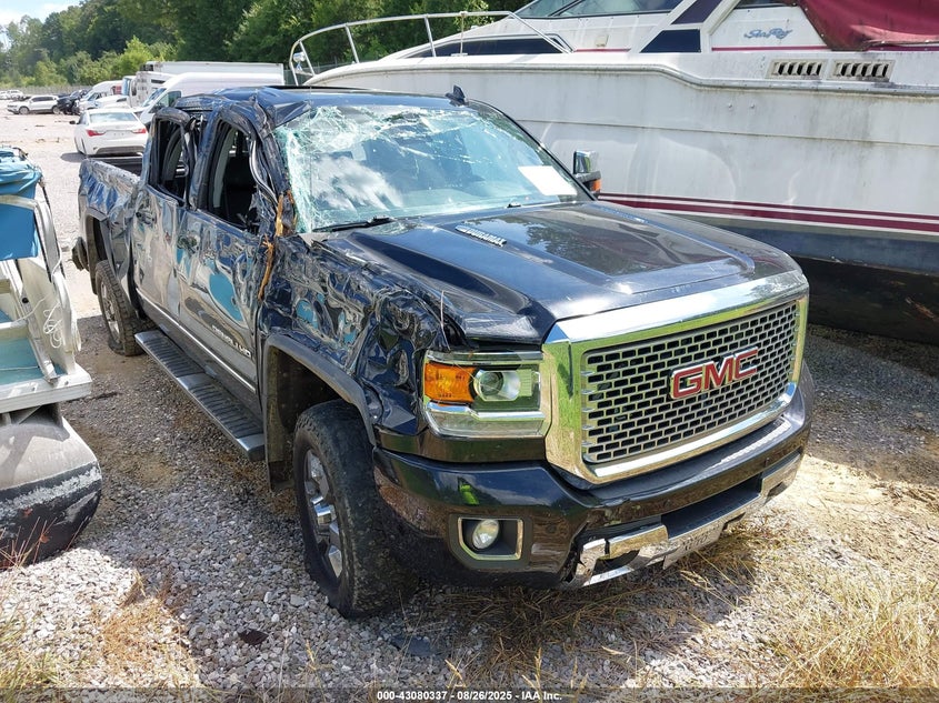 2016 Gmc Sierra 3500 hd VIN 1GT42YE81GF255580 IAAI salvage auction — RIGHT SIDE, Salvage Title, sold $8,400 on 2026-07-15 (photo 1)