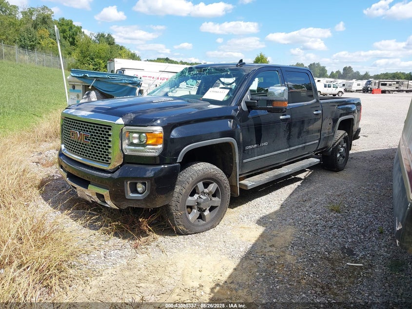 2016 Gmc Sierra 3500 hd VIN 1GT42YE81GF255580 IAAI salvage auction — RIGHT SIDE, Salvage Title, sold $8,400 on 2026-07-15 (photo 2)