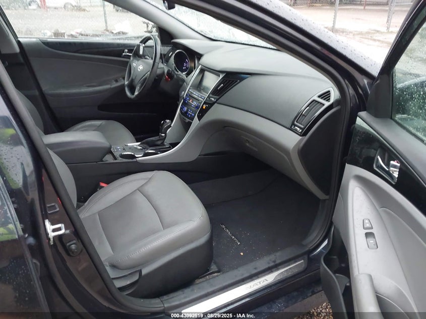2014 Hyundai Sonata VIN 5NPEC4AC8EH939243 IAAI salvage auction — LEFT SIDE, Salvage Title, sold $800 on 2026-07-20 (photo 5)