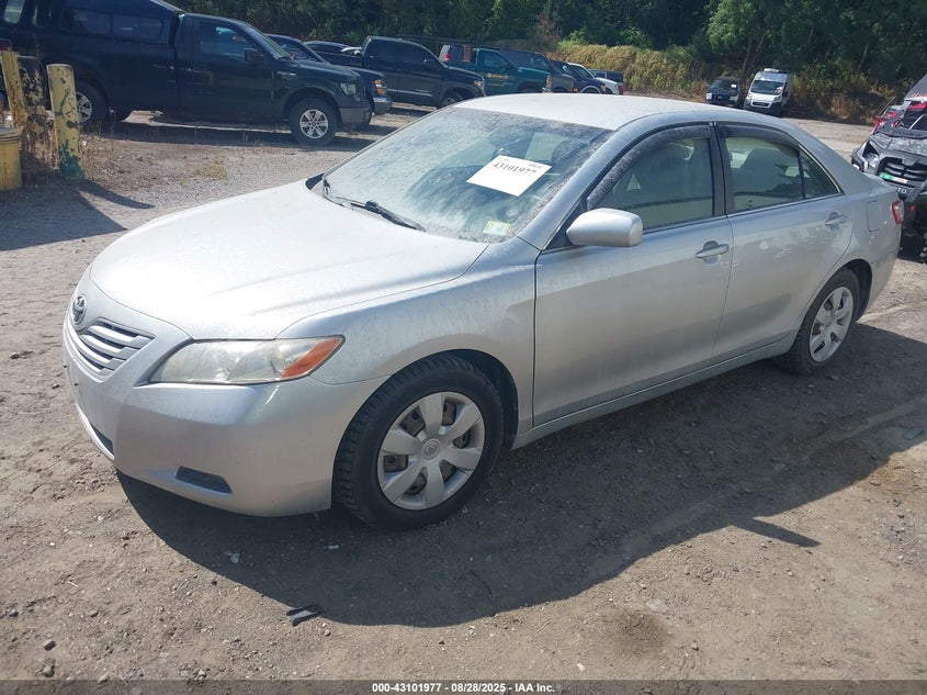 2007 Toyota Camry VIN JTNBE46K473066890 IAAI salvage auction — RIGHT SIDE, Salvage (Vermont), sold $700 on 2026-07-09 (photo 2)