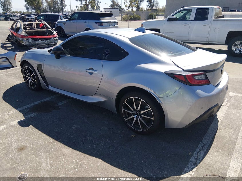 2024 Toyota Gr 86 VIN JF1ZNBB19R8760040 IAAI salvage auction — RIGHT FRONT, Salvage (California), sold $7,750 on 2026-07-28 (photo 3)