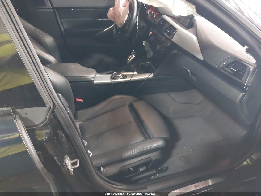 2015 BMW 435i gran coupe VIN WBA4B1C52FD418373 IAAI salvage auction — FRONT END, Salvage (Virginia), sold $1,100 on 2026-07-30 (photo 5)