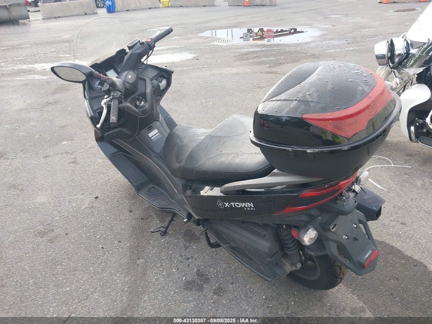 2020 VIN LC2W1M241LC100364 IAAI salvage auction — THEFT, Mv-907A (New York), sold $75 on 2026-07-21 (photo 3)