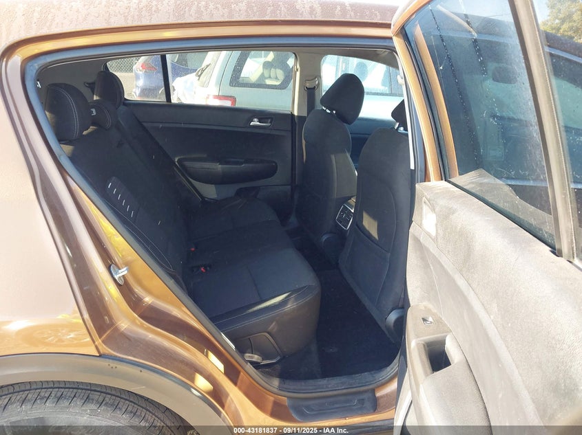 2018 Kia Sportage VIN KNDPM3AC9J7357960 IAAI salvage auction — THEFT, Salvage Title, sold $2,100 on 2026-08-01 (photo 8)