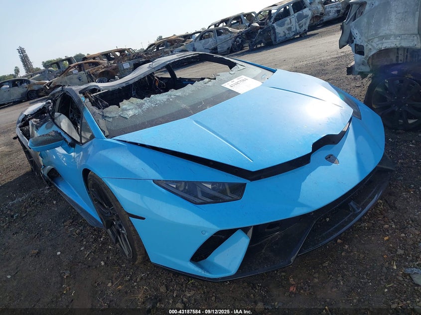 2017 Lamborghini Huracan VIN ZHWUC2ZF7HLA06751 IAAI salvage auction — ENGINE BURN, Non-Repairable (California), sold $38,150 on 2026-07-07 (photo 1)