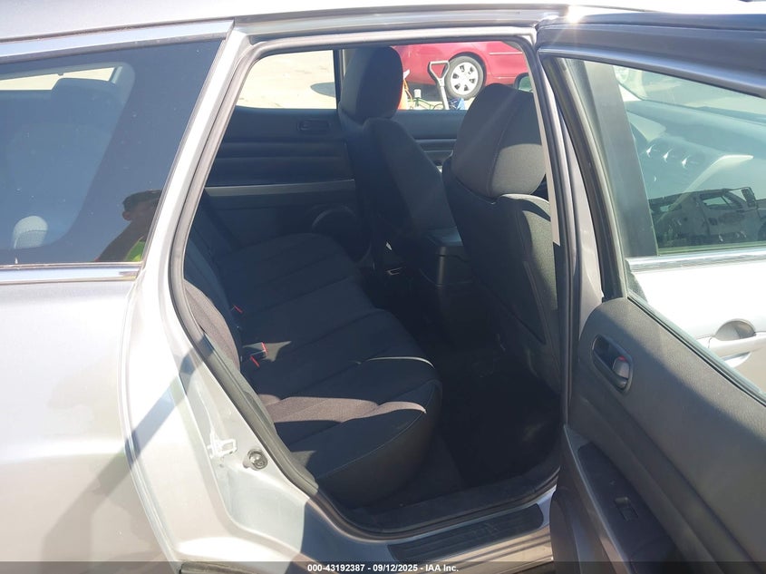 2011 Mazda Cx-7 VIN JM3ER2A58B0360533 IAAI salvage auction — LEFT FRONT, Salvage (Indiana), sold $825 on 2026-09-24 (photo 8)