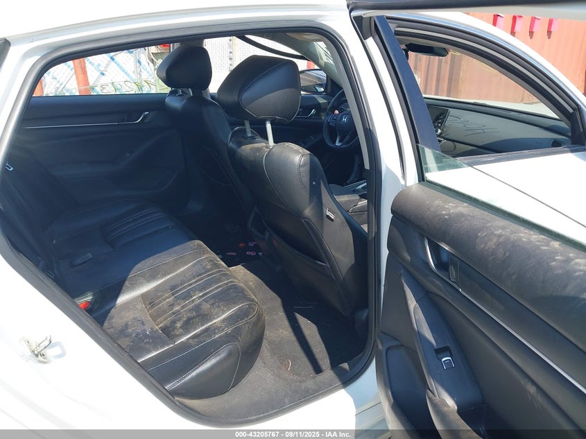 2019 Honda Accord VIN 1HGCV1F13KA036915 IAAI salvage auction — THEFT, Salvage (Illinois), sold $4,050 on 2026-07-21 (photo 8)