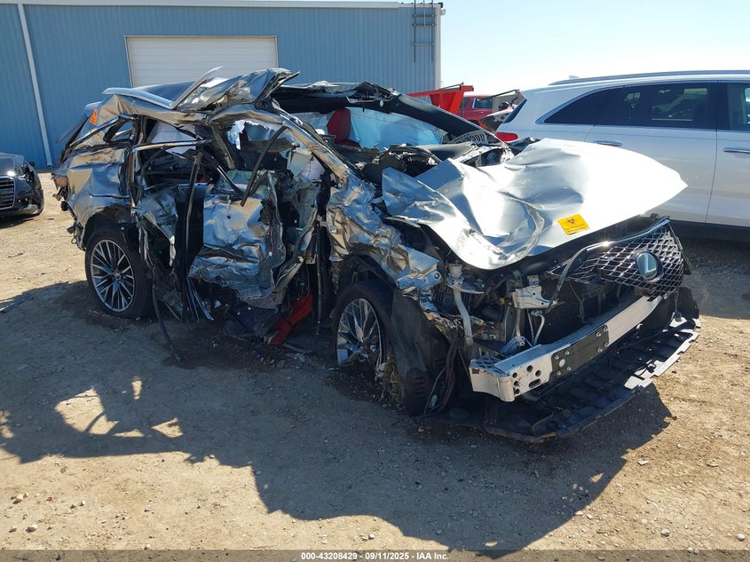 2022 Lexus Rx 350 VIN 2T2YZMDA2NC322389 IAAI salvage auction — ROLLOVER, Salvage Title, sold $2,850 on 2026-08-24 (photo 1)