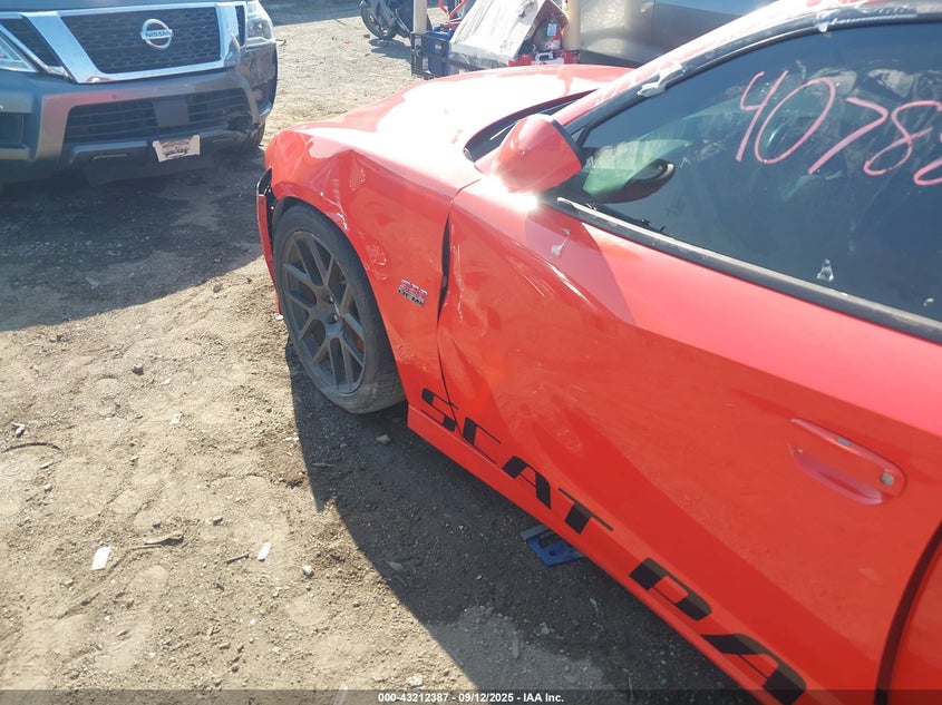 2017 Dodge Charger VIN 2C3CDXGJ9HH511162 IAAI salvage auction — SIDE, Junk (Oklahoma), sold $7,300 on 2026-07-31 (photo 6)