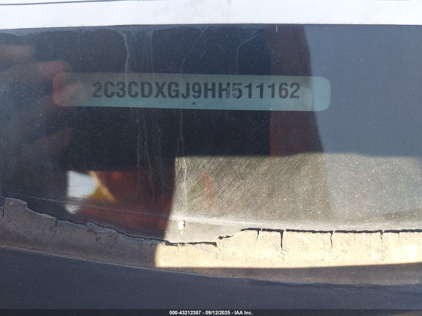 2017 Dodge Charger VIN 2C3CDXGJ9HH511162 IAAI salvage auction — SIDE, Junk (Oklahoma), sold $7,300 on 2026-07-31 (photo 9)