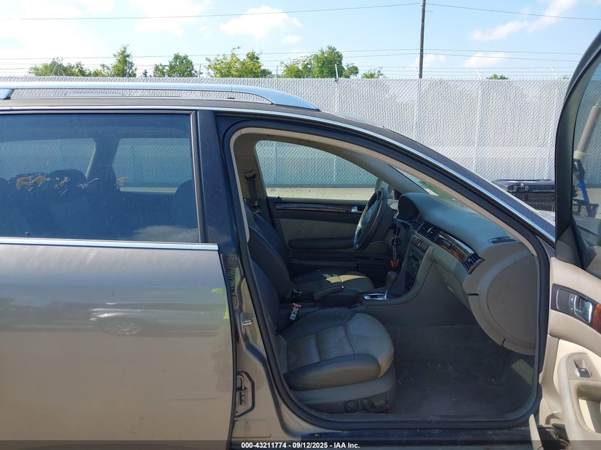 2004 Audi Allroad VIN WA1YD64B04N047411 IAAI salvage auction — LEFT SIDE, Salvage (Texas), sold $25 on 2026-07-10 (photo 5)