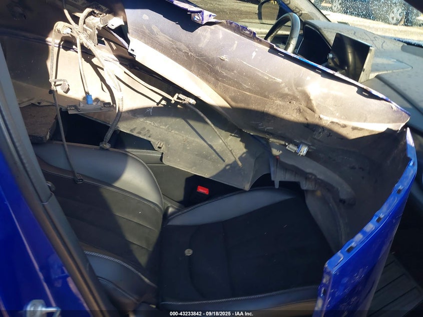 2023 Acura Integra VIN 19UDE4H63PA004259 IAAI salvage auction — REAR END, Salvage (Pennsylvania), sold $10,000 on 2026-07-31 (photo 5)