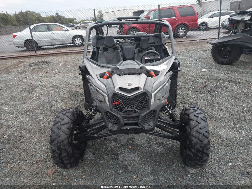 2020 Can-am Maverick x3 VIN 3JBVXAV22LK000888 IAAI salvage auction — FRONT END, Non-Repairable (California), sold $7,500 on 2026-07-13 (photo 5)