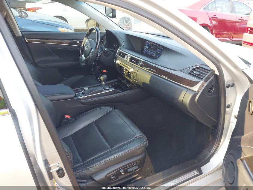 2014 Lexus Gs 350 VIN JTHBE1BL9E5034521 IAAI salvage auction — SIDE, Salvage Title, sold $5,300 on 2026-07-21 (photo 5)
