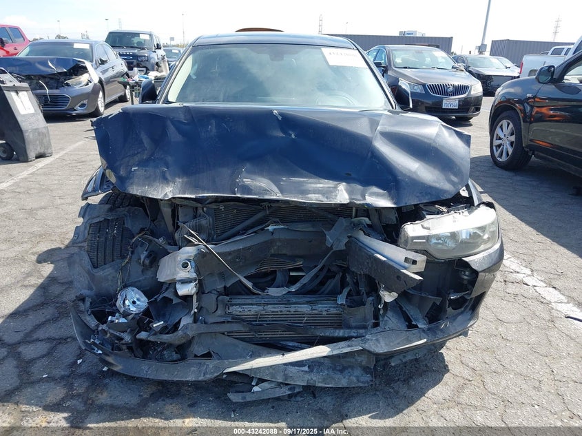 2013 BMW 3 series VIN WBA3A5C5XDF353442 IAAI salvage auction — FRONT END, Salvage Title, sold $400 on 2026-07-23 (photo 6)