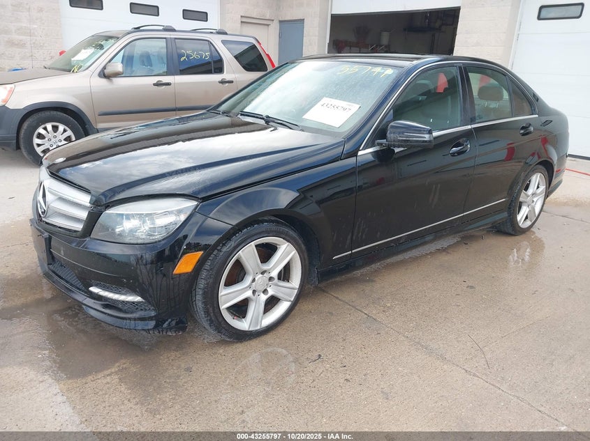 2011 Mercedes-benz C-klasse VIN WDDGF5EB1BA508288 IAAI salvage auction — RIGHT REAR, Clear-Endorsement (Wisconsin), sold $675 on 2026-07-16 (photo 2)
