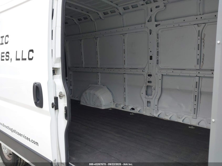 2023 Ram Promaster 3500 VIN 3C6MRVJG6PE510085 IAAI salvage auction — LEFT SIDE, Salvage (Idaho), sold $5,600 on 2026-07-29 (photo 3)