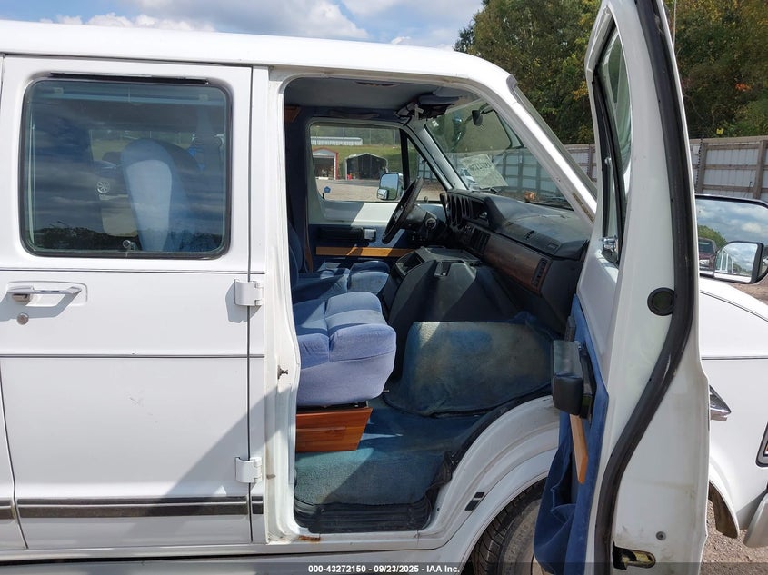 1993 Dodge Ram van VIN 2B6HB21Y2PK523255 IAAI salvage auction — MECHANICAL, Bill Of Sale (Tennessee), sold $300 on 2026-07-08 (photo 5)