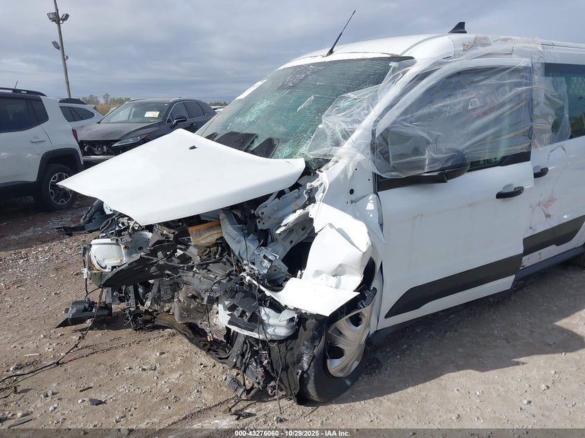 2022 Ford Transit VIN NM0LE7T24N1542947 IAAI salvage auction — FRONT END, Clear (Pennsylvania), sold $1,500 on 2026-07-29 (photo 6)