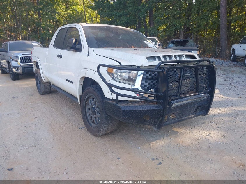 2018 Toyota Tundra VIN 5TFRM5F15JX125660 IAAI salvage auction — FRONT & REAR, Salvage Title, sold $4,450 on 2026-07-08 (photo 1)
