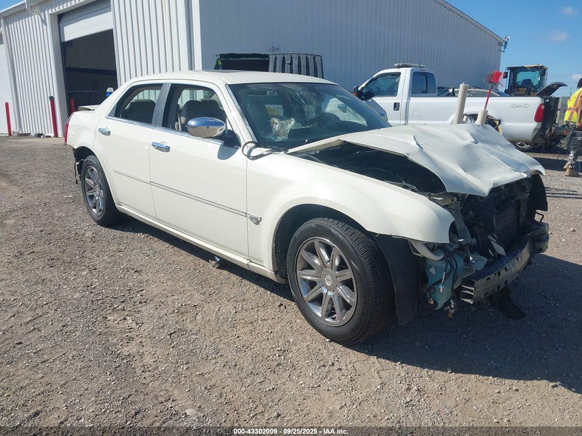 2006 Chrysler 300c VIN 2C3LA63HX6H190266 — IAAI salvage auction photo