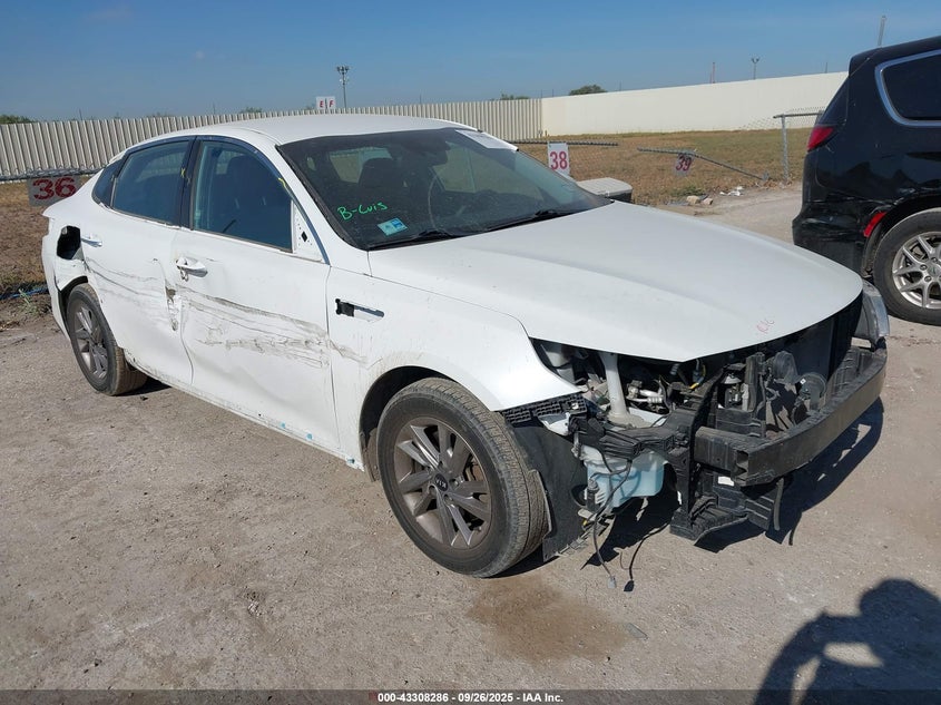 2020 Kia Optima VIN 5XXGT4L34LG380983 IAAI salvage auction — FRONT & REAR, Salvage (Texas), sold $2,850 on 2026-07-29 (photo 1)