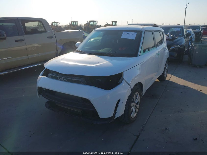 2024 Kia Soul VIN KNDJ23AU4R7235216 IAAI salvage auction — HAIL, Original (Texas), sold $4,500 on 2026-07-14 (photo 2)