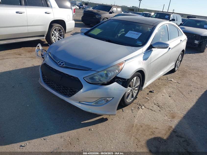 2015 Hyundai Sonata hybrid VIN KMHEC4A47FA132211 IAAI salvage auction — FRONT END, Salvage Title, sold $725 on 2026-07-29 (photo 2)