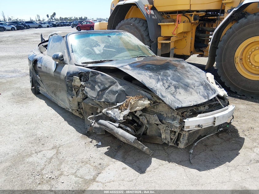 2005 Porsche 911 VIN WP0CB29985S675627 IAAI salvage auction — ROLLOVER, Salvage (California), sold $11,000 on 2026-08-17 (photo 1)