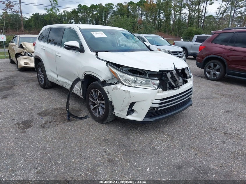 2018 Toyota Highlander VIN 5TDZARFH1JS035215 IAAI salvage auction — FRONT & REAR, Rebuildable (Florida), sold $3,150 on 2026-07-28 (photo 1)