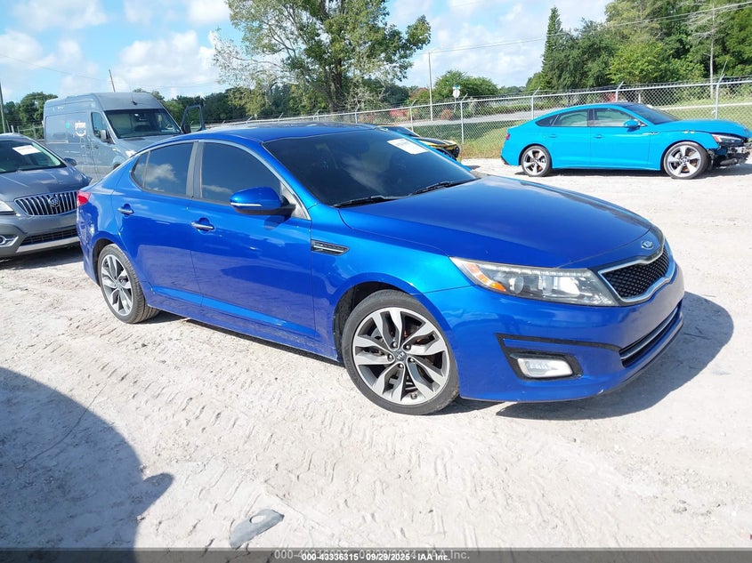 2015 Kia Optima VIN 5XXGR4A77FG474560 IAAI salvage auction — LEFT FRONT, Rebuildable (Florida), sold $500 on 2026-07-22 (photo 1)