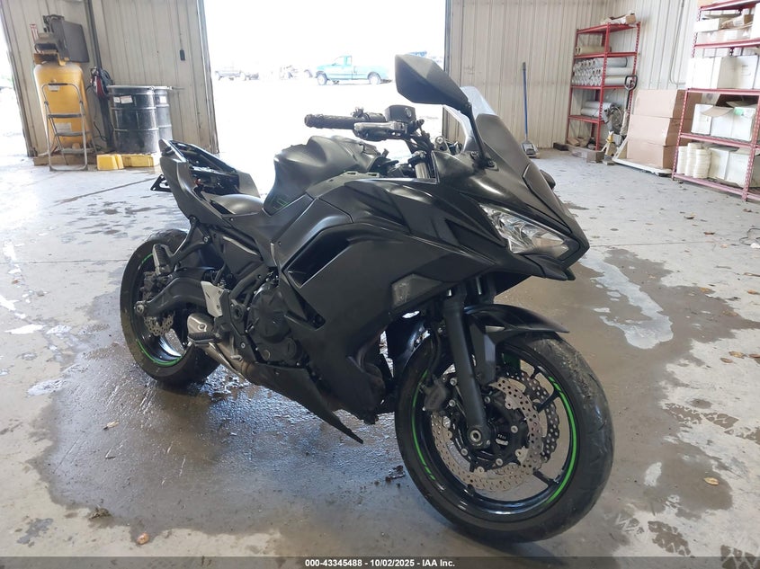 2023 Kawasaki Ex650 VIN ML5EXER18PDA90539 IAAI salvage auction — THEFT, Salvage Title, sold $1,450 on 2026-07-10 (photo 1)