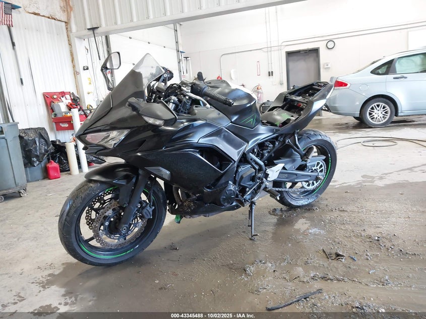 2023 Kawasaki Ex650 VIN ML5EXER18PDA90539 IAAI salvage auction — THEFT, Salvage Title, sold $1,450 on 2026-07-10 (photo 2)