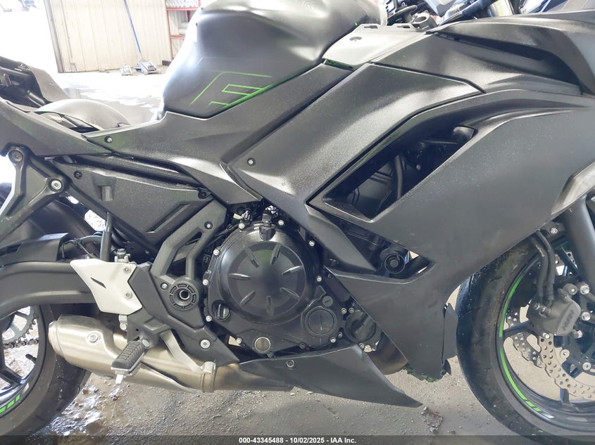 2023 Kawasaki Ex650 VIN ML5EXER18PDA90539 IAAI salvage auction — THEFT, Salvage Title, sold $1,450 on 2026-07-10 (photo 8)