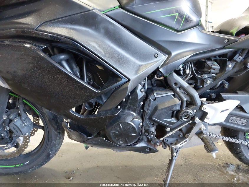 2023 Kawasaki Ex650 VIN ML5EXER18PDA90539 IAAI salvage auction — THEFT, Salvage Title, sold $1,450 on 2026-07-10 (photo 9)
