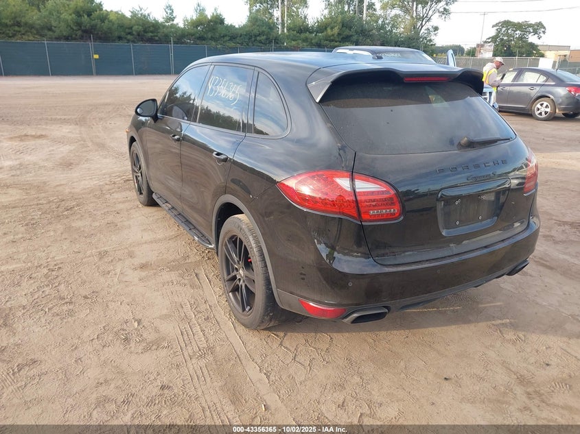 2012 Porsche Cayenne VIN WP1AA2A21CLA00667 IAAI salvage auction — FRONT END, Salvage (Indiana), sold $2,650 on 2026-08-04 (photo 3)