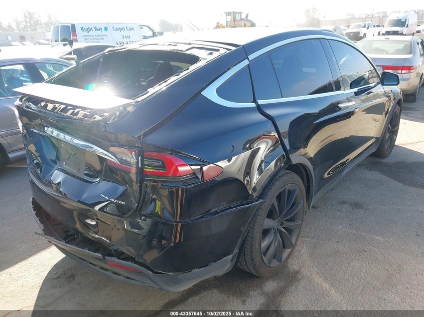 2019 Tesla Model x VIN 5YJXCAE23KF183629 IAAI salvage auction — REAR END, Salvage Title, sold $9,400 on 2026-07-29 (photo 4)