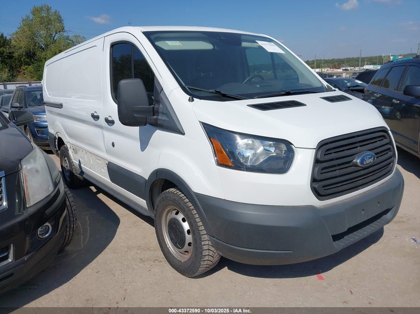 2018 Ford Transit 150 VIN 1FTYE1YM1JKA29854 — IAAI salvage auction photo